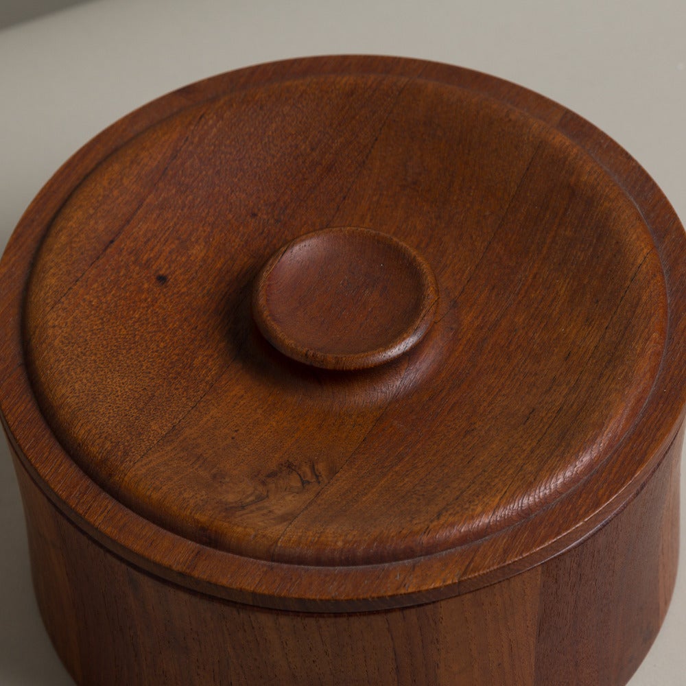 Danish Teak Ice Bucket Designed by Dansk, 1960s, Stamped In Excellent Condition In London, GB