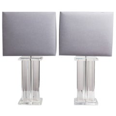 A Pair of Lucite Columned Table Lamps with Square Bases 1970s A Pair of Lucite Columned Table Lamps with Square Bases 1970s