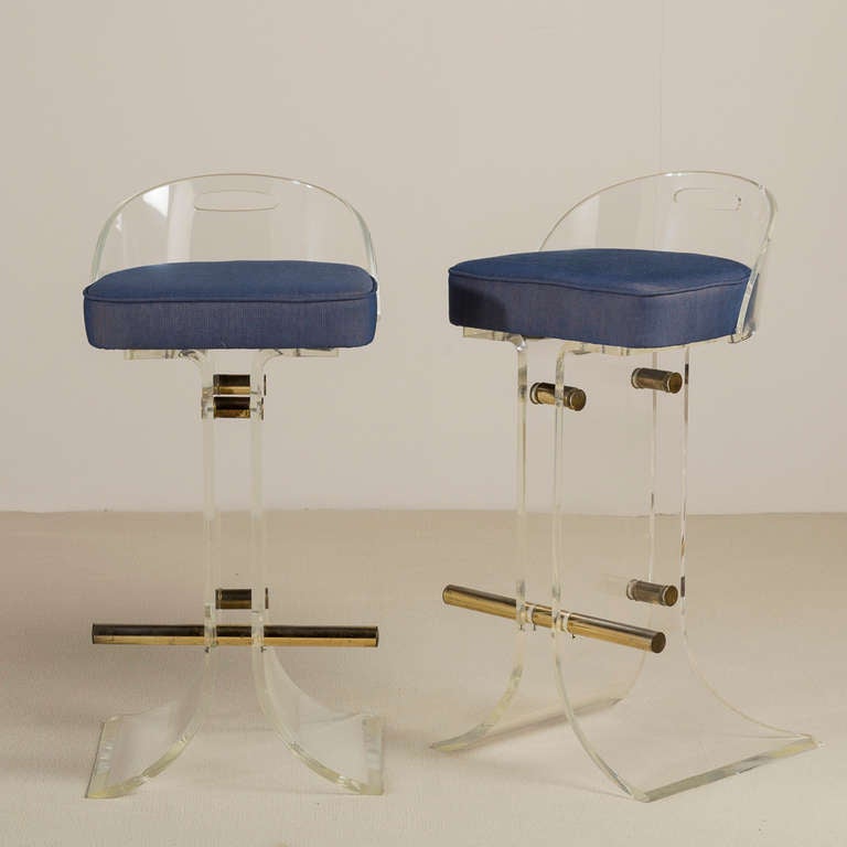 A Pair of Lucite Bar Stools by Paul Jones 1970s In Excellent Condition In London, GB