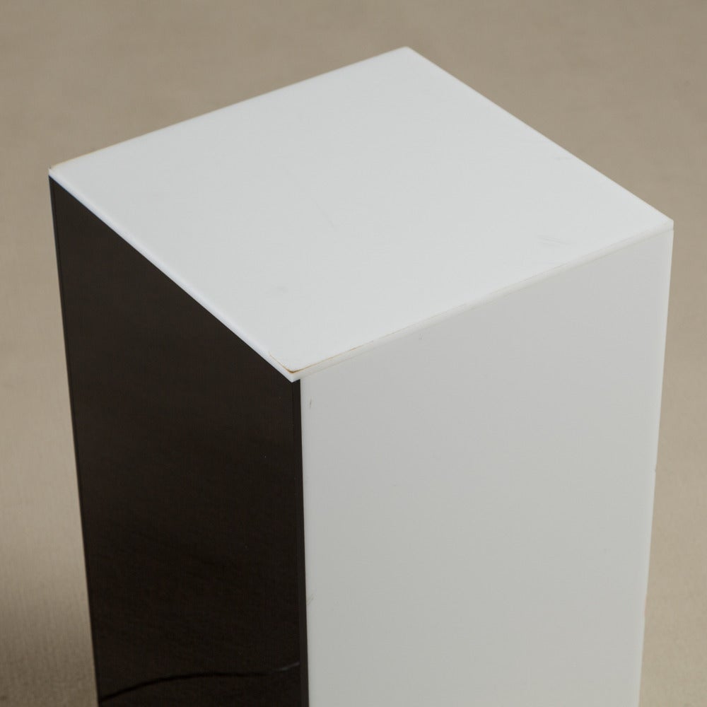 Black and White Acrylic Light Box Pedestal, 1970s In Good Condition In London, GB