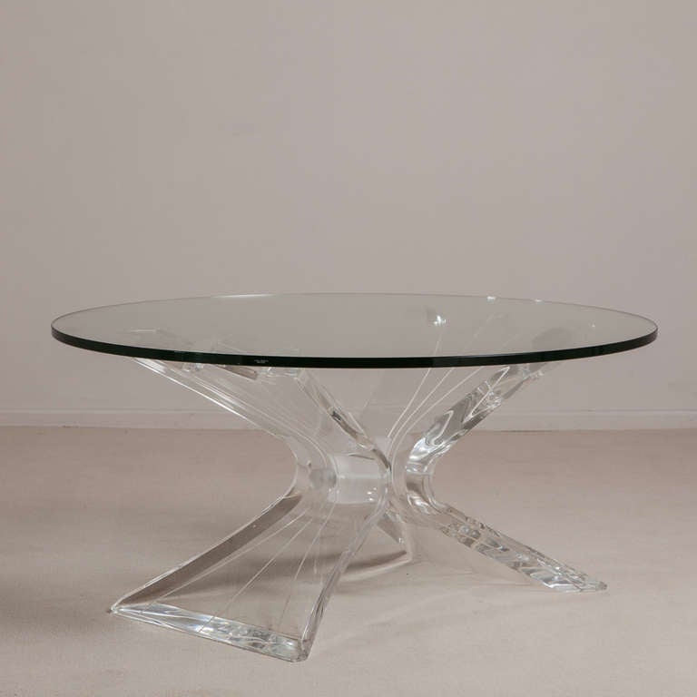 Unknown Butterfly Shaped Lucite Coffee Table, USA, 1970s For Sale