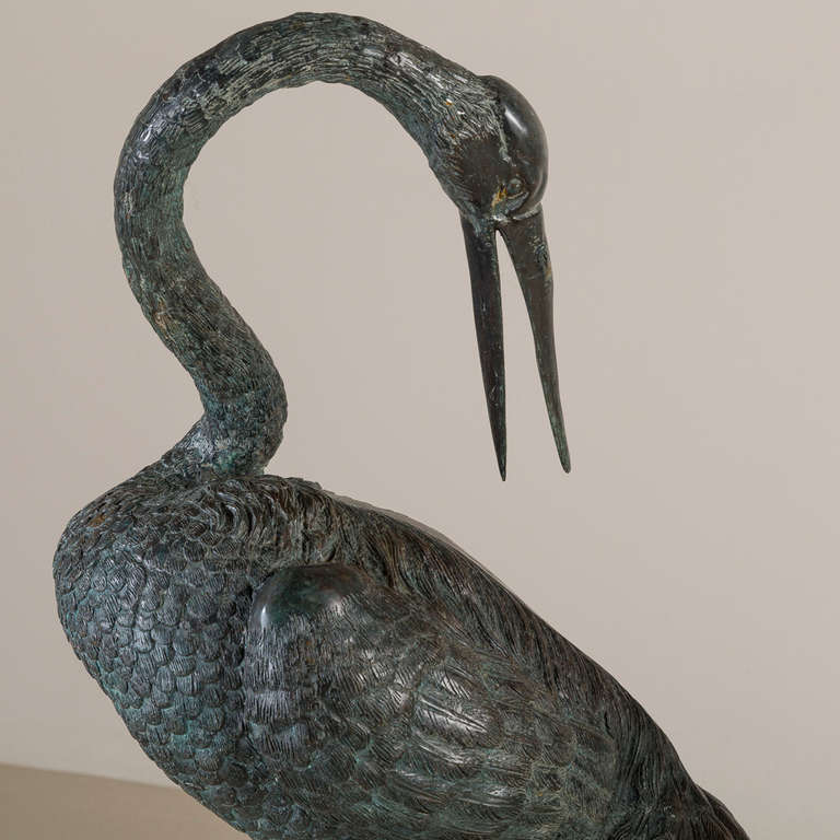 A Large 19th Century Bronze Crane Sculpture In Good Condition In London, GB