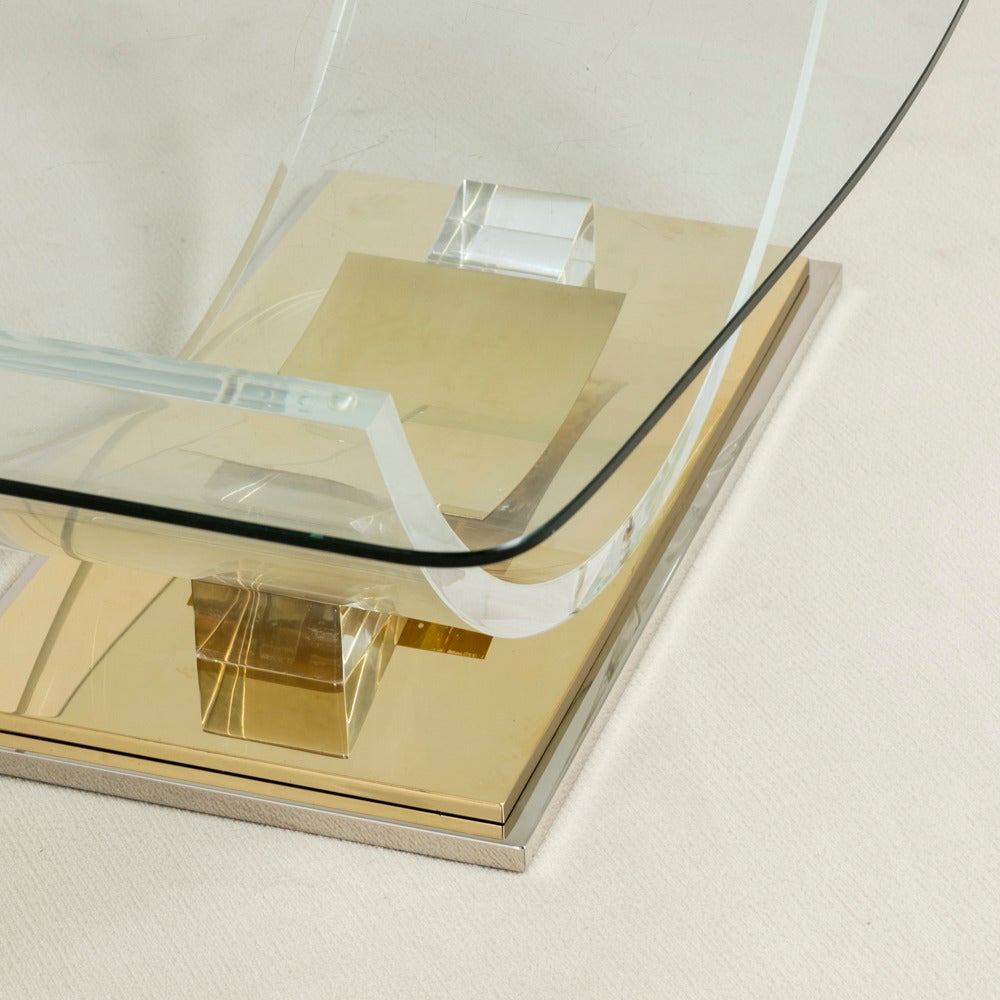 Sculptural Polished Brass and Lucite Coffee Table, 1970s In Excellent Condition In London, GB