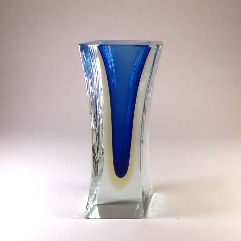 Italian Unusual Murano Sommerso Glass Vase with a Blue For Sale