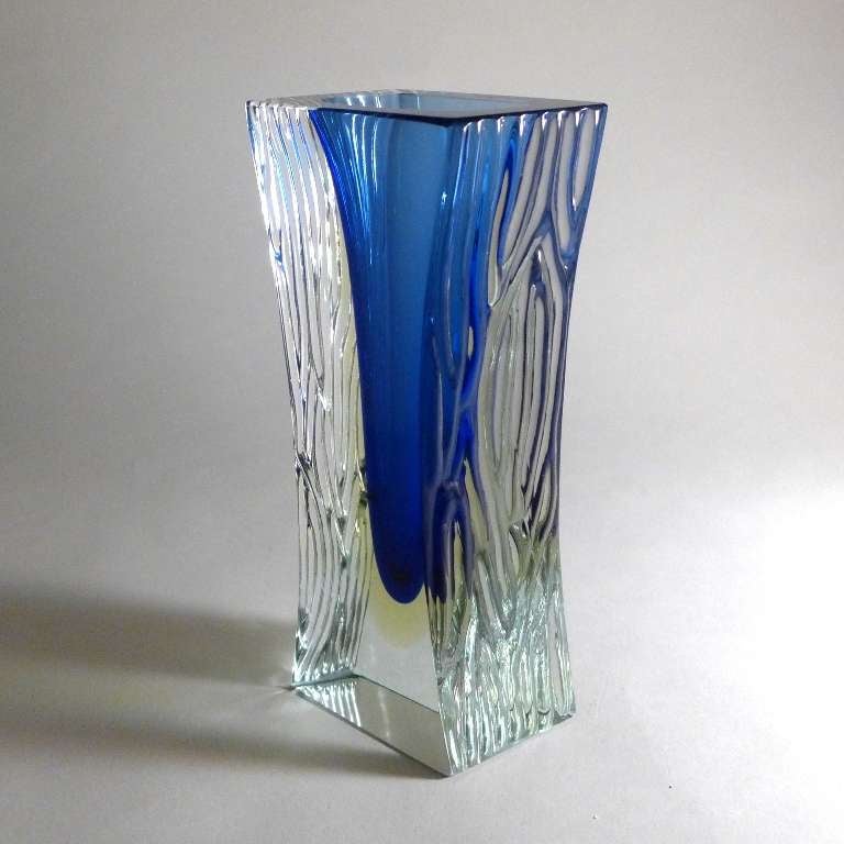 Unusual Murano Sommerso glass vase with a blue and gold centre cased in clear glass with bark relief detail.