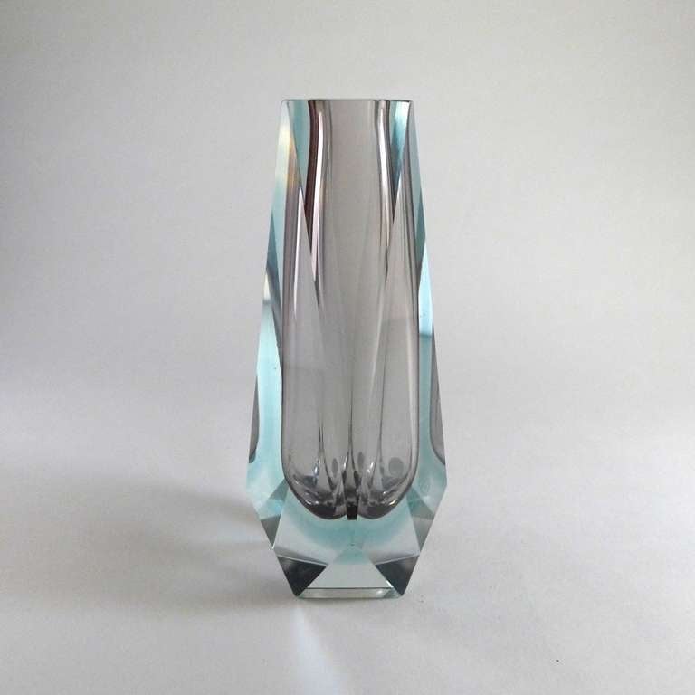 Italian A Murano Sommerso Faceted Glass Vase with a Pale Grey Centre For Sale