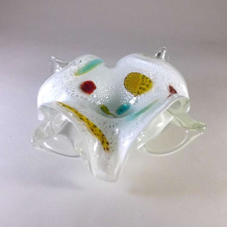 Starfish Inspired Fused Glass Moulded Ashtray In Excellent Condition For Sale In London, GB