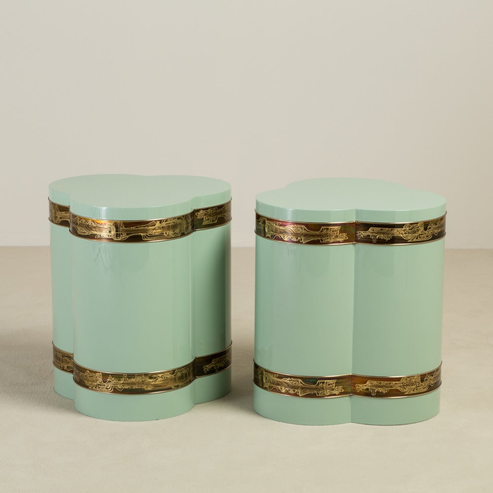 Pair of Mastercraft Spearmint Lacquered Pedestal Side Tables, 1970s