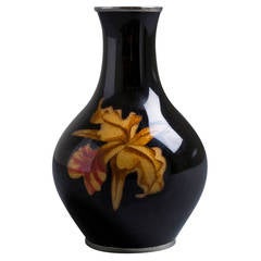 A Japanese Cloisonné Black Enamel Vase by Hiroaki Ota circa 1960 (KM031)