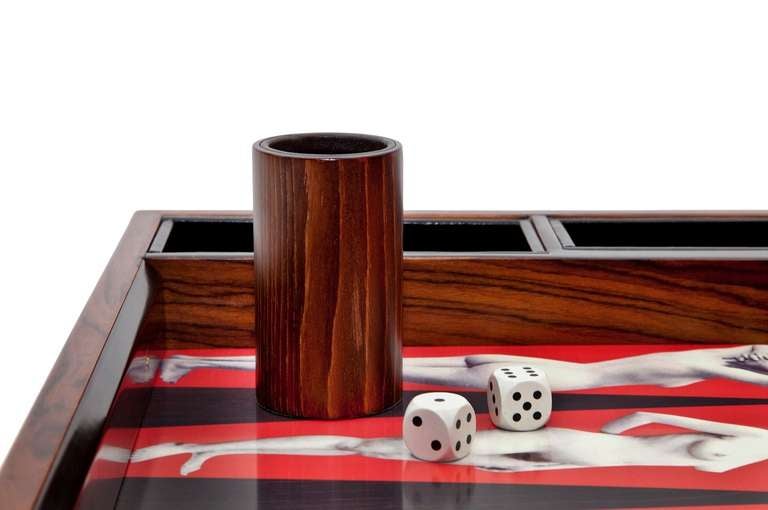Planche à dos nus Backgammon d'Alexandra Llewellyn Excellent état - En vente à London, GB