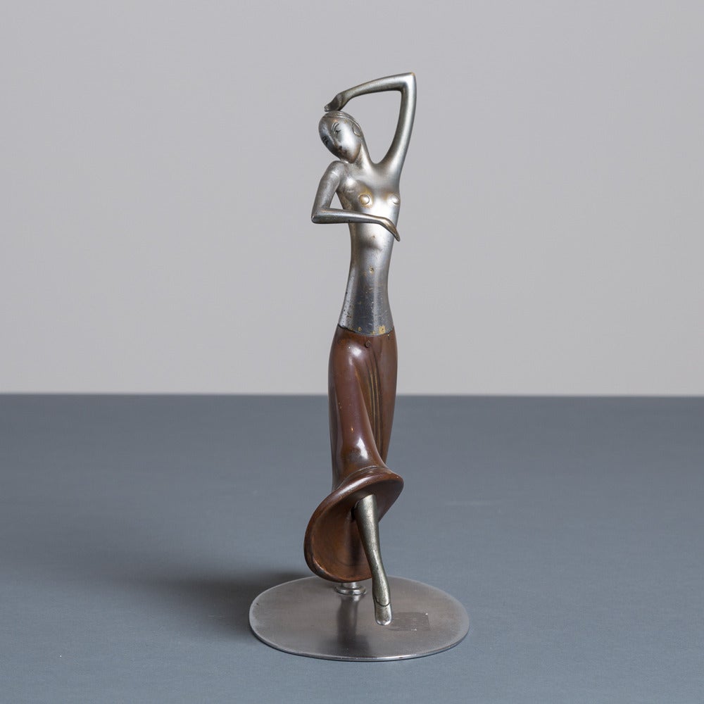 An Art Deco Bronze Dancer by Hagenauer stamped In Good Condition In London, GB