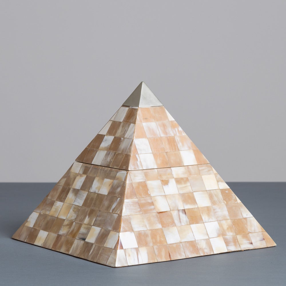 A Maitland-Smith designed tessellated Horn pyramid shaped lidded box, 1980s.

NB: These items are subject to a further discount over and above the trade when exported outside the EU of 10%.