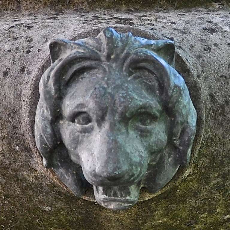 20th Century Unique Urns with Bronze Lion Heads on Pedestals For Sale