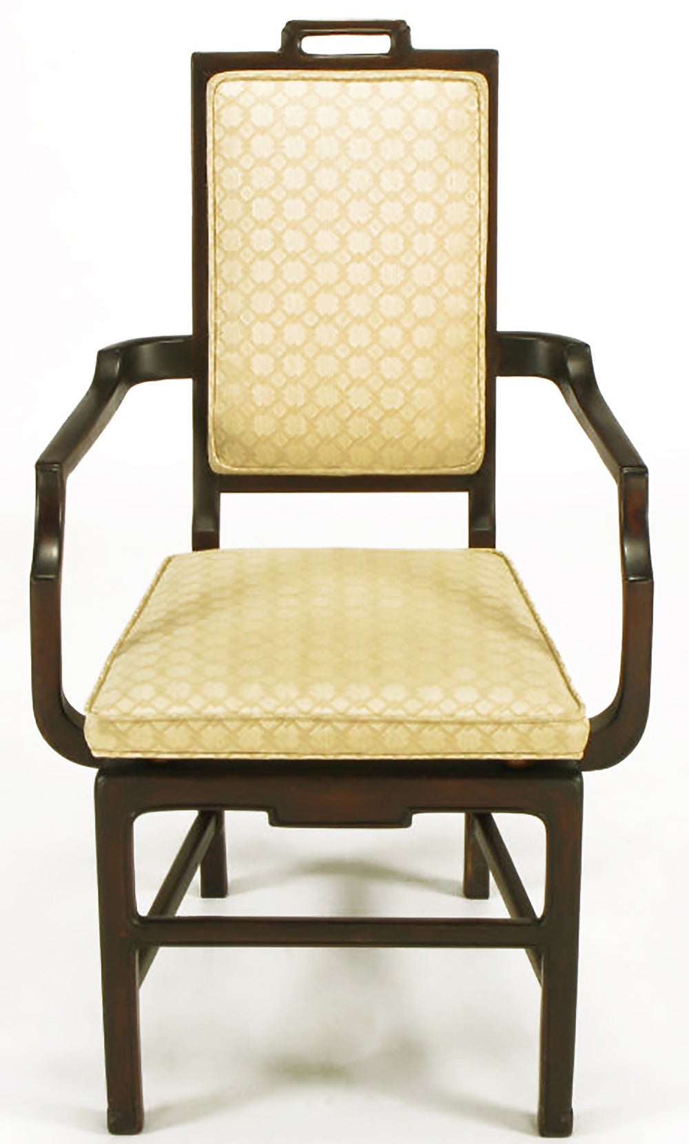 Zwei moderne asiatische Mahagoni-Sessel mit schwebender Sitzfläche aus Asien (amerikanisch) im Angebot