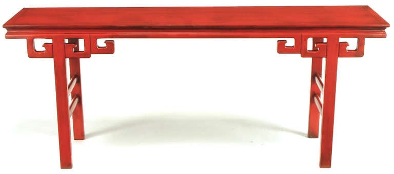 Circa 1950s Chinese Altar Table In Cinnabar Lacquer In Good Condition For Sale In Chicago, IL
