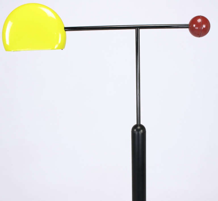 Rare Toshiyuki Kita For Luci Italia ''Tomo'' Floor Lamp In Good Condition In Chicago, IL