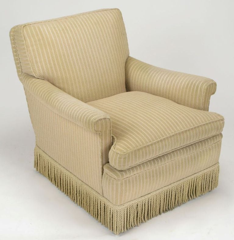 Pair Rolled-Arm Club Chairs In Taupe Wool In Good Condition In Chicago, IL