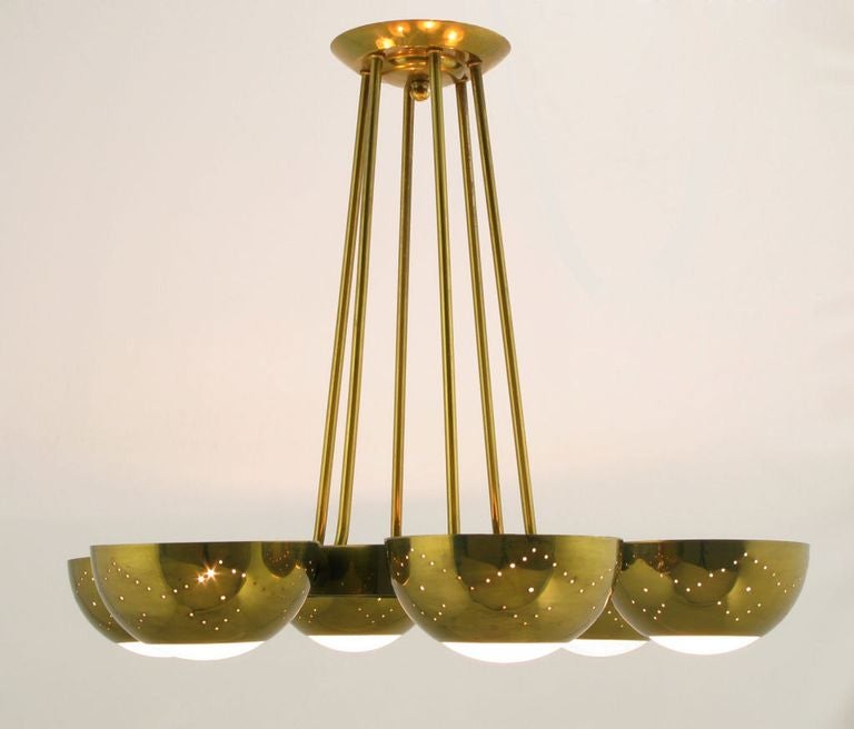 Gerald Thurston Lightolier Pierced Brass Six-Light Chandelier In Good Condition In Chicago, IL