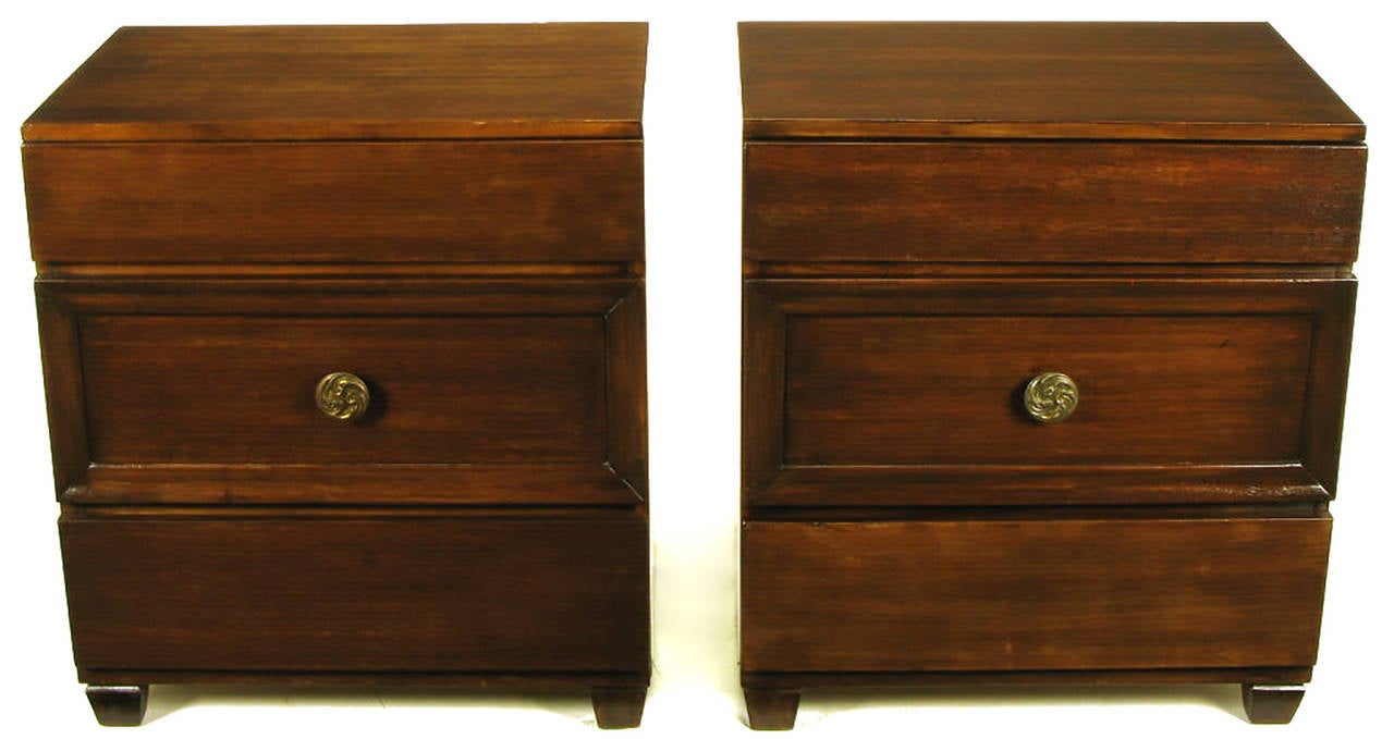 American Pair of Lacquer Glazed Dark Mahogany Three-Drawer Commodes For Sale