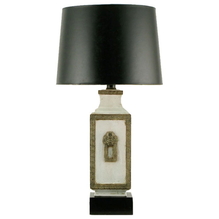 Lampe de bureau néoclassique en glaçure craquelée et partiellement dorée avec motif clé grecque