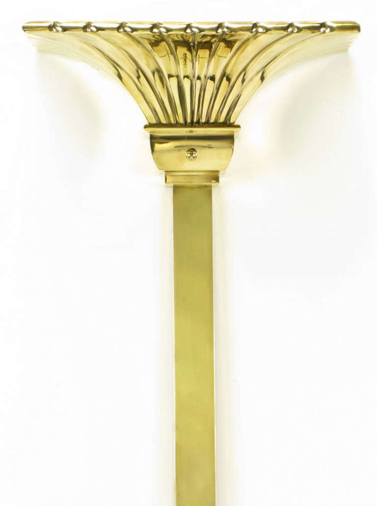 Américain Torchère murale en laiton de style Empire de Chapman en vente