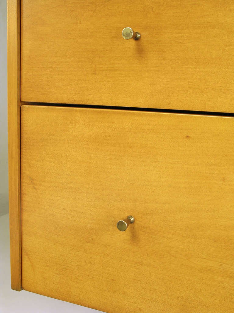 Paul McCobb Maple Planner Group Desk In Excellent Condition In Chicago, IL