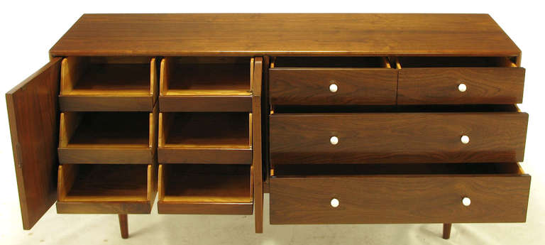 kipp stewart dresser