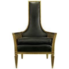 Fauteuil de salon de style mauresque en Naugahyde noir avec finition dorée ancienne