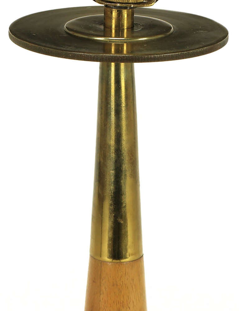 Stiffel Mahogany & Brass Open Base Table Lamp In Good Condition For Sale In Chicago, IL