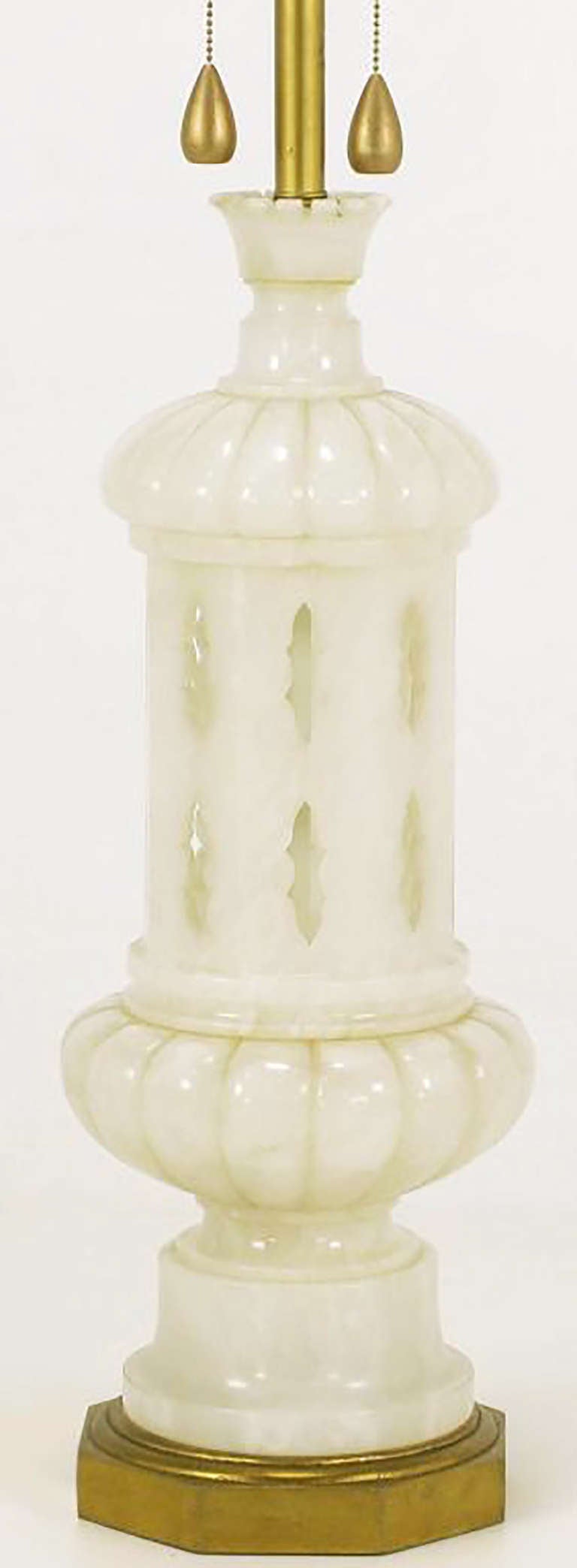 Italian Alabaster Moroccan Design Table Lamp In Excellent Condition For Sale In Chicago, IL