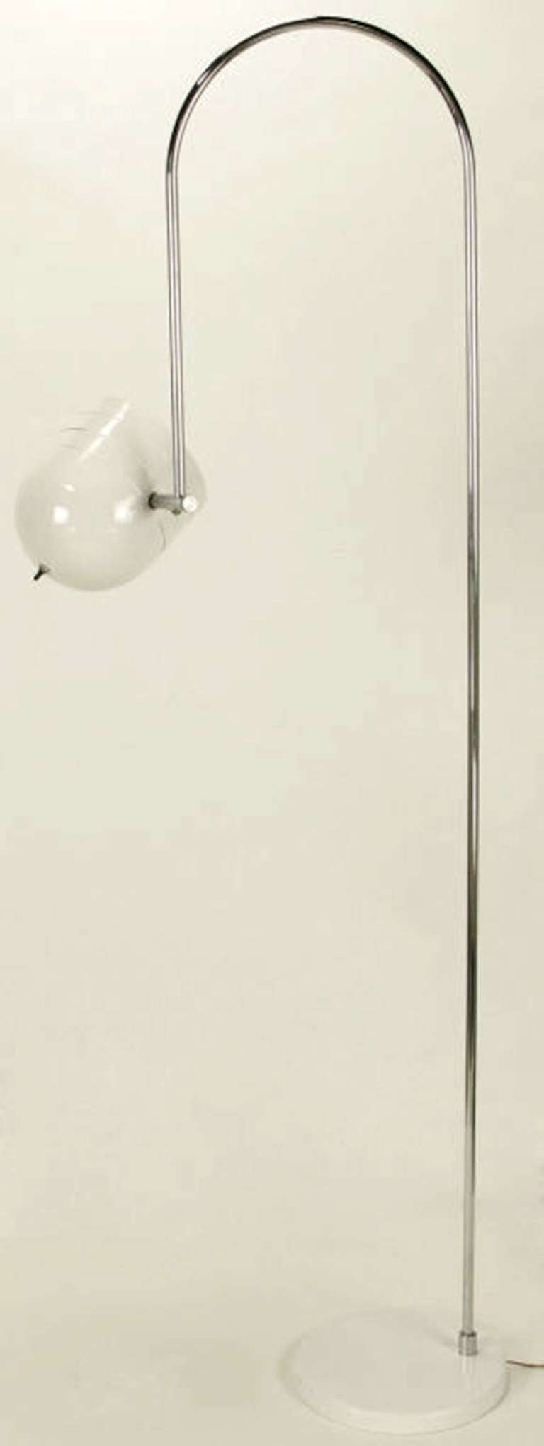 Mid-20th Century Raymor Italian Chrome and White Enameled Metal Arced Floor Lamp For Sale