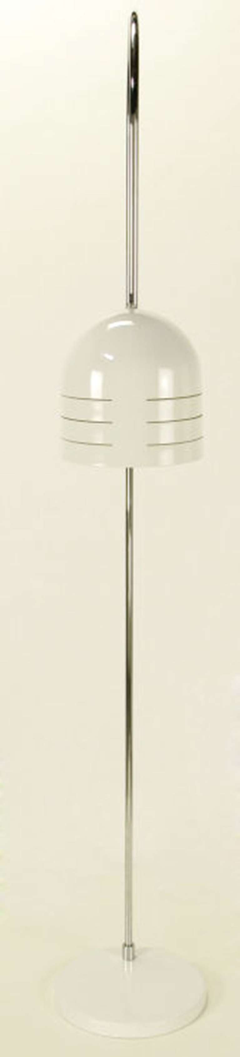 Raymor Italian Chrome and White Enameled Metal Arced Floor Lamp For Sale 1