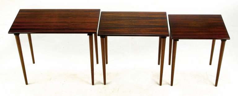 Mid-20th Century Set Of Three Rosewood Nesting Tables For Sale