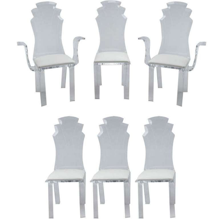 Six chaises de salle à manger en lucite de style néo-déco