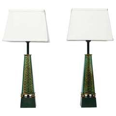 Pair of 1940s Lightolier Emerald Green Glass Obelisk Lamps 10