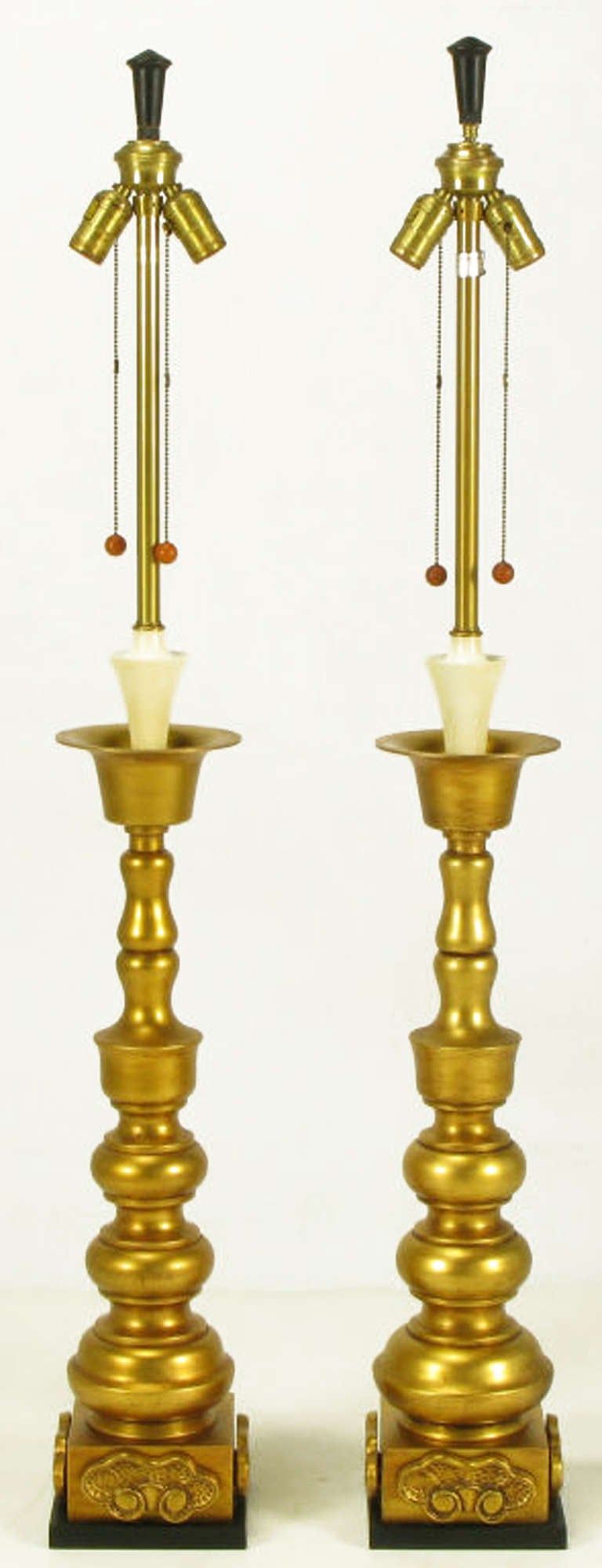 Américain Paire de lampes de bureau Marbro en forme de balustre doré en vente