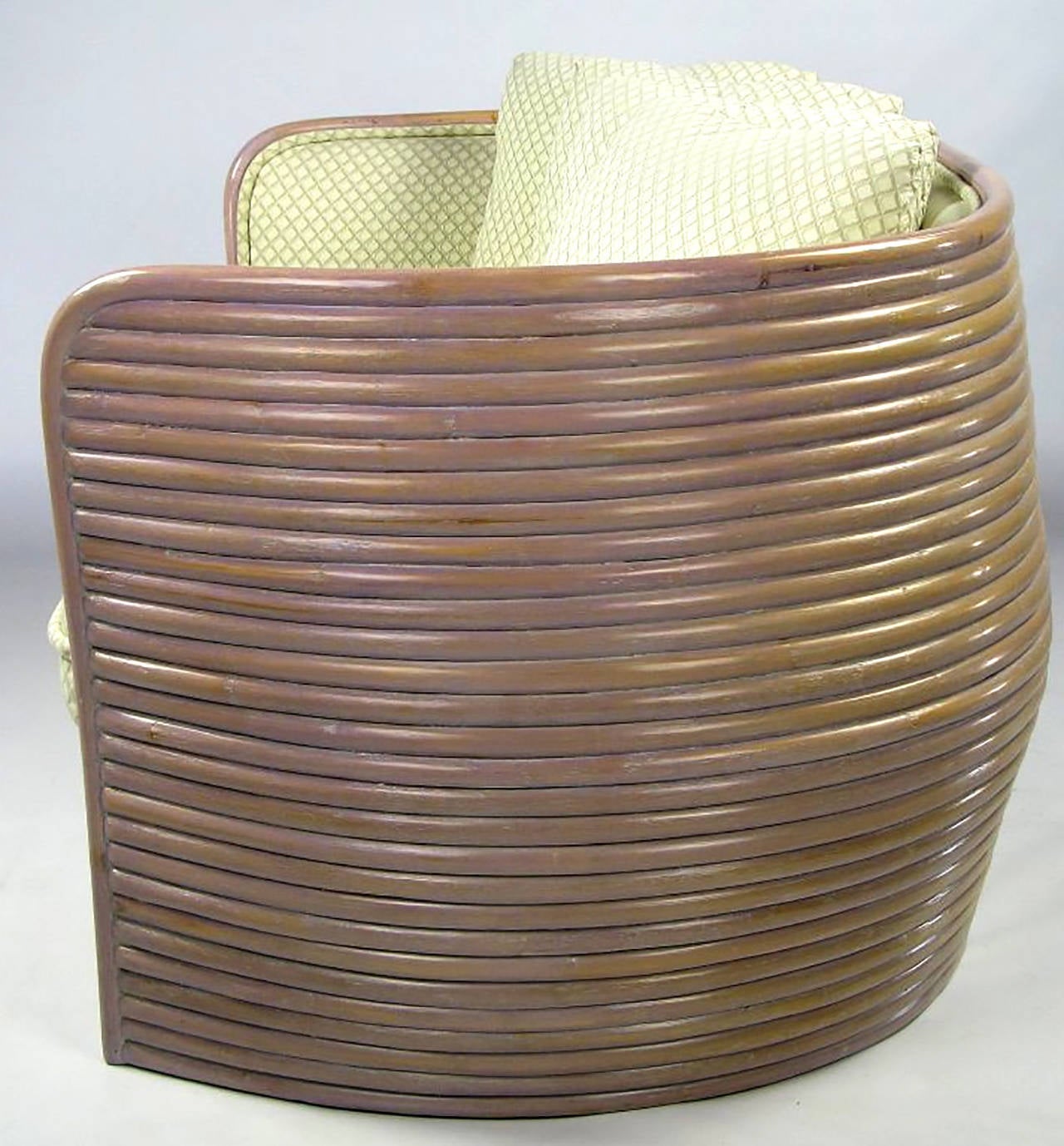 Baker Bombe Rattan Settee In Good Condition For Sale In Chicago, IL