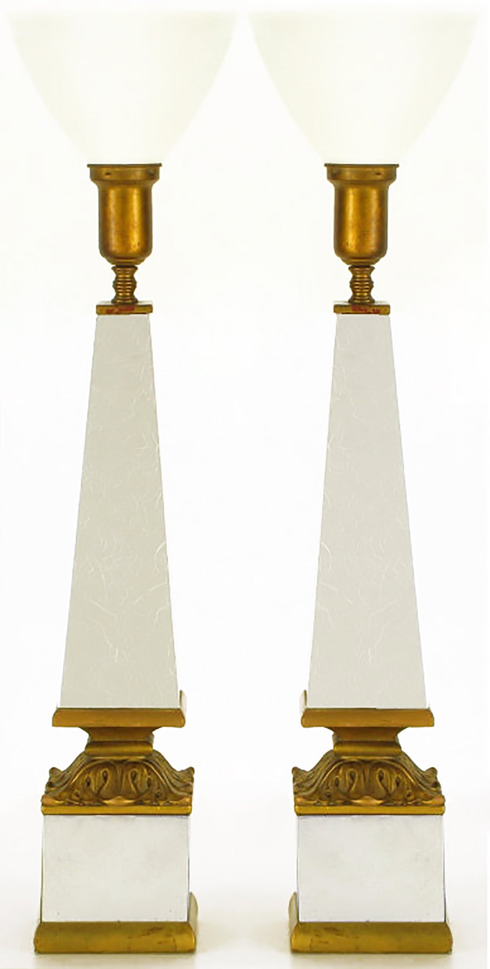 obelisk table lamp