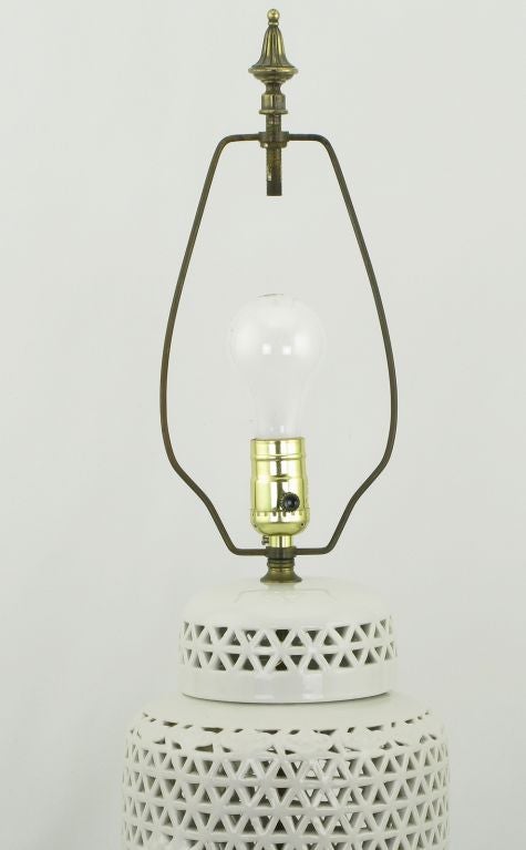 reticulated lamp