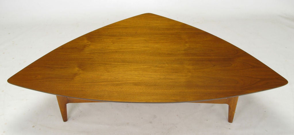 Walnut Coffee Table With Parabolic Isosceles Triangle Top 2