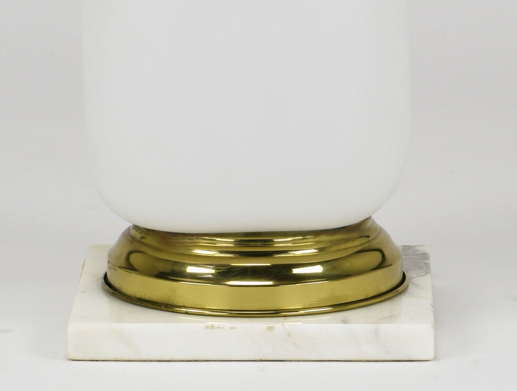 Mid-20th Century White Murano Glass & Carrera Marble Base Table Lamp For Sale
