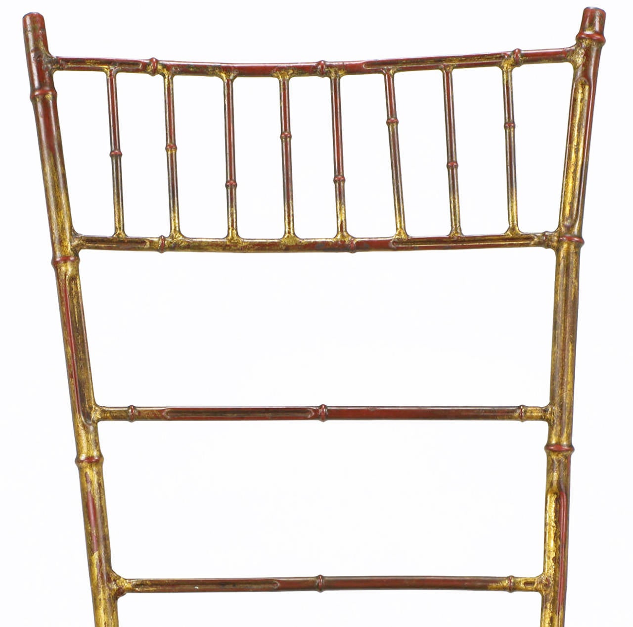 Quatre chaises en métal doré vieilli de style Chiavari en bambou en vente 1