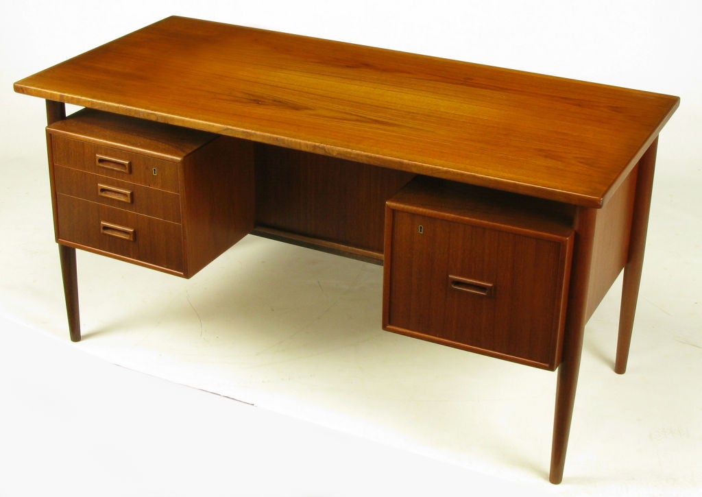 Mid-20th Century Danish Teak Wood Floating Drawer Executive Desk
