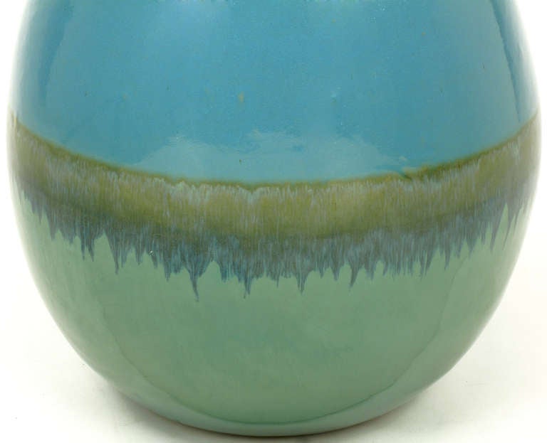 Cadet Blue and Seafoam Green Banded Pottery Egg In Excellent Condition In Chicago, IL