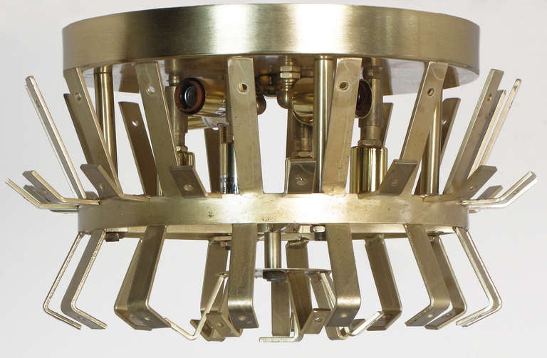 Lampadario Alger-Tritone scultoreo in vetro soffiato a mano con diametro di 42