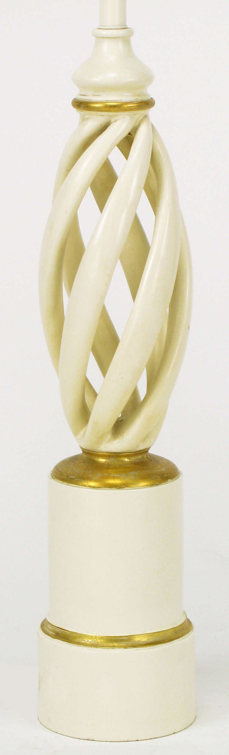 Frederick Cooper Ivory & Gilt Twisted Table Lamp In Good Condition For Sale In Chicago, IL