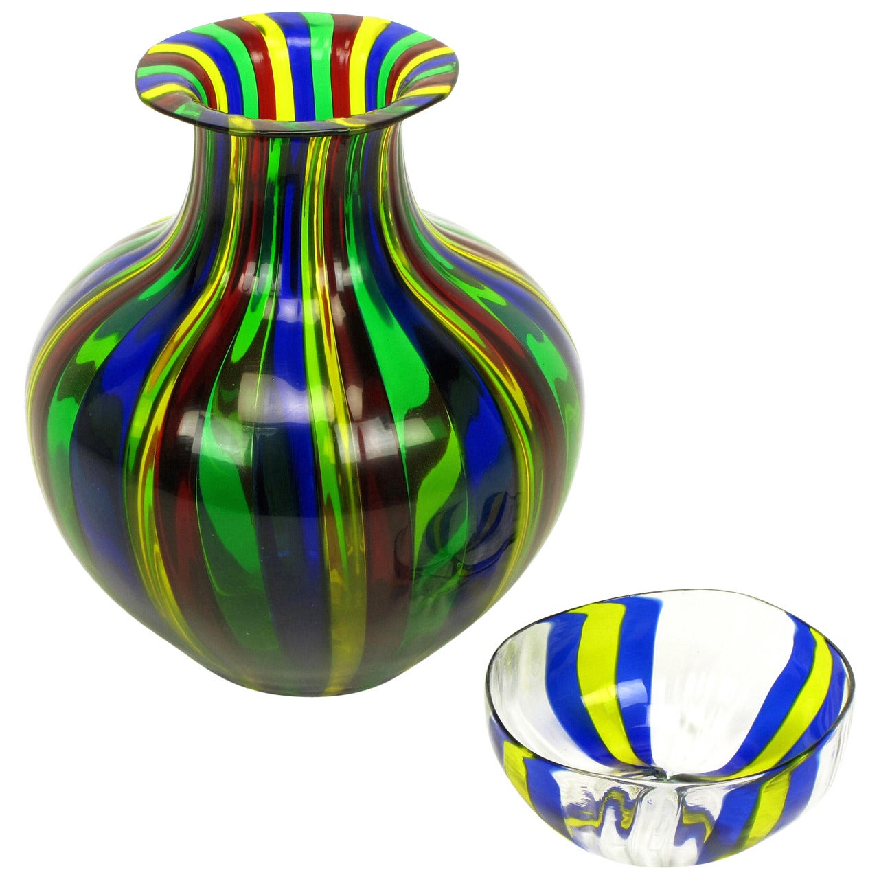 Italienische Vase aus mundgeblasenem Kunstglas mit Schale von Oggetti im Angebot