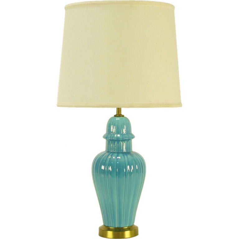 Lampe de bureau en forme de jarre à épices côtelée en céramique turquoise en vente