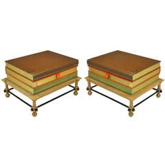 Paar Seltene John Dickinson Stacked Books End Tables.