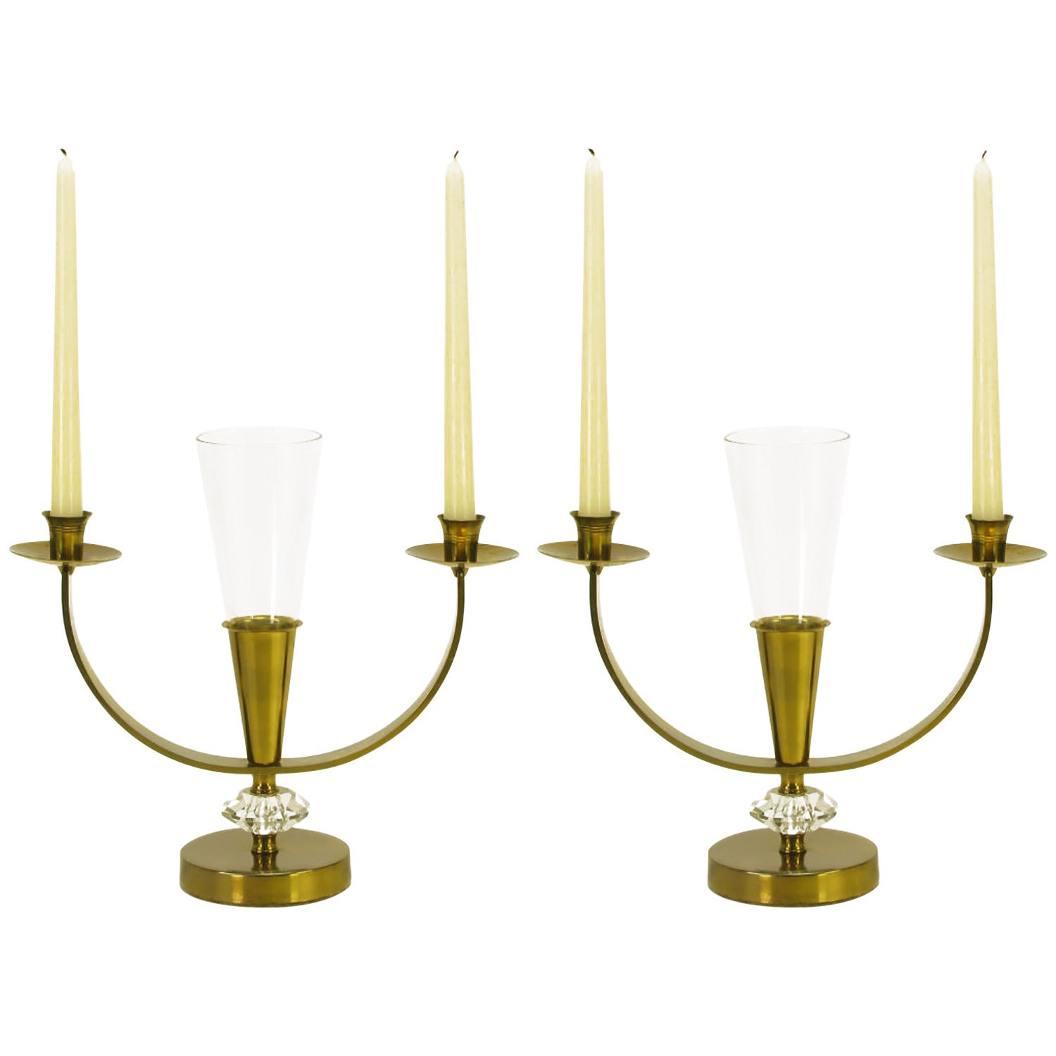 Paire de candélabres en laiton et cristal